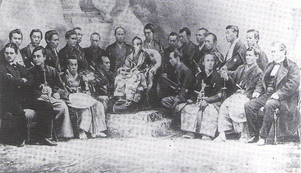 photo of a large group of men in kimono