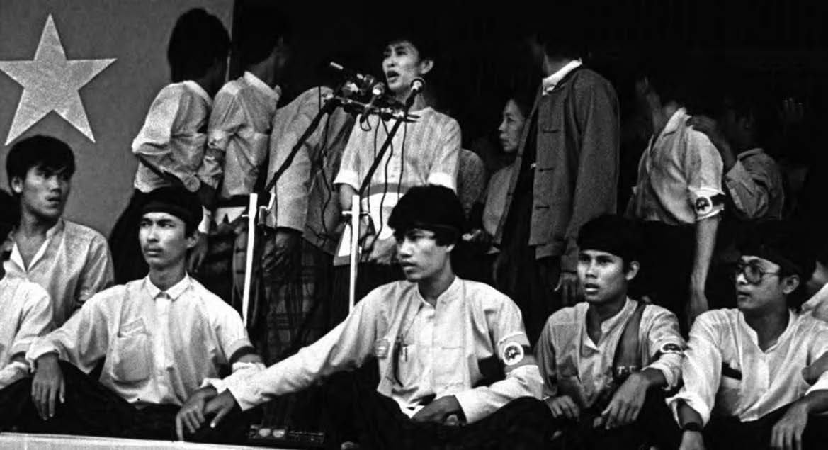 Aung San Suu Kyi speaking at a rally in Yangon in 1988.