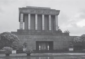 photo of a mausoleum with the words ho chi minh on it
