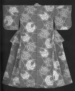 kimono with roses and stars pattern