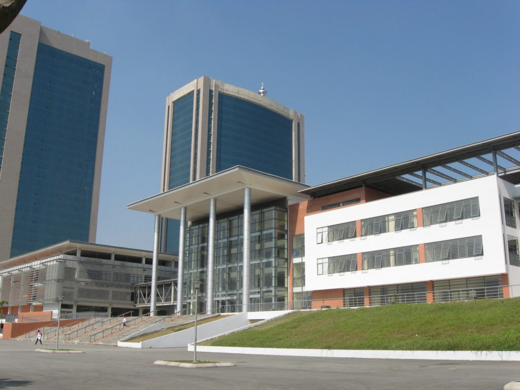 photo of a contemporary building