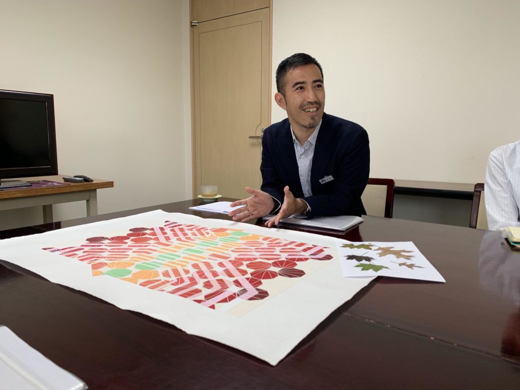 Imai Atsuhiro with his design of the WAM commissioned kimono.