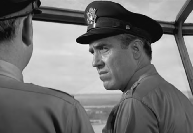 Jason Robards as Lt. General Walter C. Short.