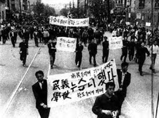 How long was Korea colonized by Japan? How long was Korea colonized by Japan?