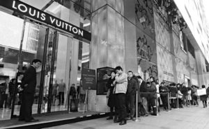 photo of the outside of a louis vuitton store