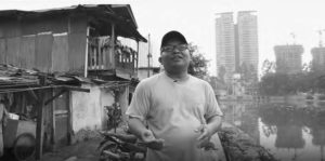 A resident of the slums behind the Jakarta high-rises talks about the huge gap between the rich and the poor.